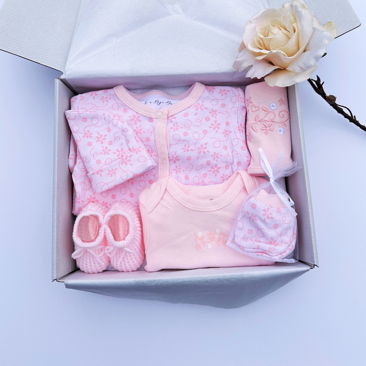 6 Piece Flower Print Baby Gift Set Salam Occasions